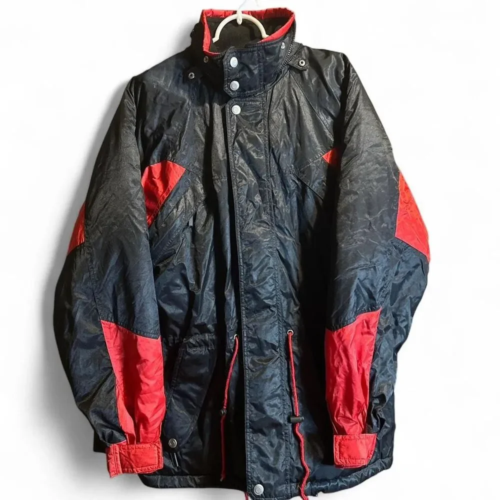 Marlboro Men's Black and Red Coat
